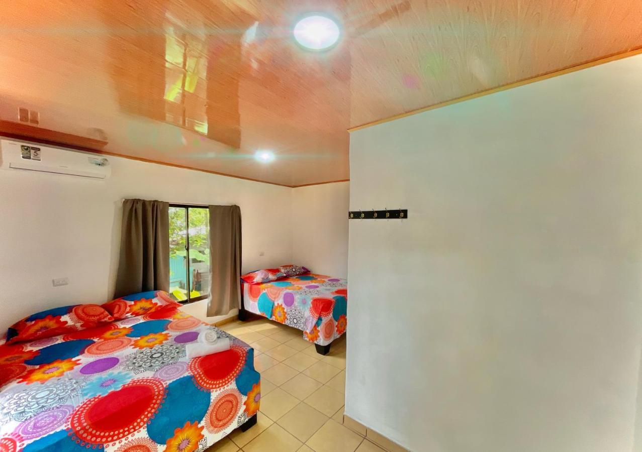 Carey Lodging Tortuguero Exterior photo