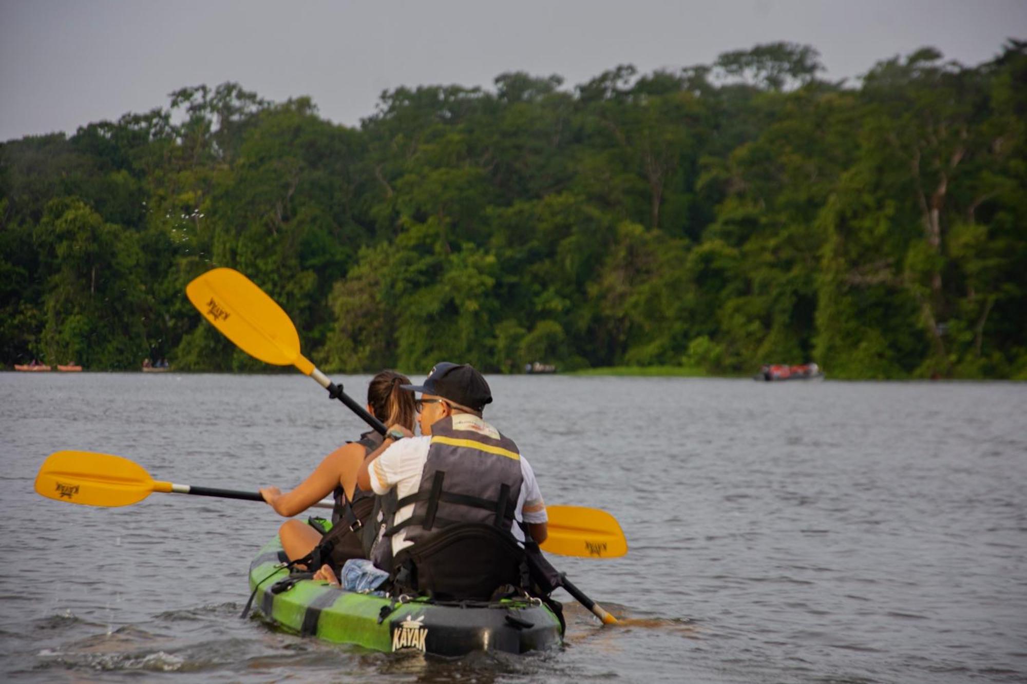 Carey Lodging Tortuguero Exterior photo